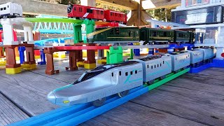 Plarail Station Shinkansen amp JR Train☆Thomas Chuggington and others ran the colorful rail course [upl. by Monah]