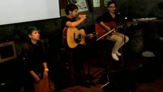 Adnil amp Izzy  live acoustic [upl. by Aleac640]