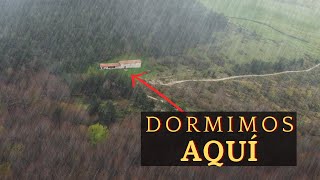 24 HORAS BAJO FUERTES LLUVIAS EN UN REFUGIO DE MONTAÑA [upl. by Aissert974]