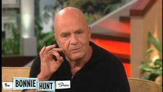 Dr Wayne Dyer Habla acerca de cómo perdonó a su padre [upl. by Ymerrej338]