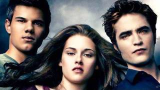 The Twilight Saga Eclipse Movie Review Beyond The Trailer [upl. by Niels]