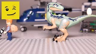 Lego Jurassic World Dinosaur Support MiNiFiGURE Animation from set 75928 Blues Helicopter Pursuit [upl. by Asseneg]