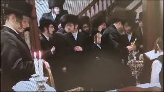 Skulen Rebbe ztquotl Lighting Menorah In Montreal [upl. by Suoirrad]