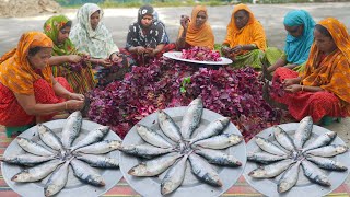 Red Amaranth amp Hilsa Fish Gravy  Lal Shak Elish Macher Ghonto  Bengali traditional Curry Recipe [upl. by Hammond]