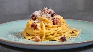 Spaghetti Carbonara Das Originalrezept in nur 10 Minuten zubereitet [upl. by Arne]