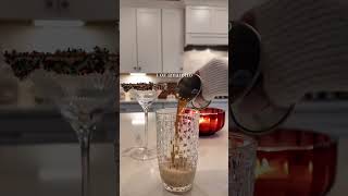 sugar vanilla martini martinis drinks cocktail food goviral fyp trending women usa europe [upl. by Eillor]