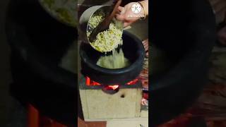 Kathiyawadi village style Mein kadhi Khichdi ki recipefood viral kitchen viralfood village [upl. by Adnak]