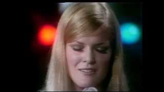 1971  Gloria Loring  Beautiful powerful singing in top form [upl. by Asena]