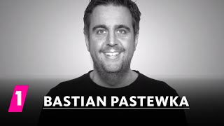 Bastian Pastewka im 1LIVE Fragenhagel  1LIVE [upl. by Cummings]