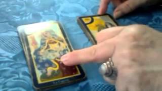 Explication tarot de marseille partie 1 tirage en croix [upl. by Ahsen]