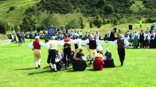 Swedish traditional folk dance Västgötapolska amp Skrälåt [upl. by Enylecoj481]