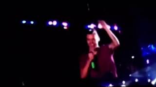 liam and harry imitating zayn’s high notes after zayn felt sick and went backstage [upl. by Nugesulo]