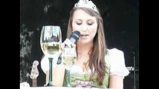 Martinsthaler Weinprinzessin [upl. by Nannahs965]