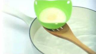 Chef Tools  Silicone Poaching Pods Demo [upl. by Aillil852]