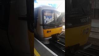 Chiltern Railway Class 165 Arriving Chalfont And Latimer [upl. by Buna]