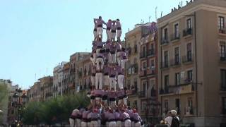 Cinc de nou amb folre carregat per la Jove de Tarragona  Santa Tecla 2011  Tarragona [upl. by Elohc]