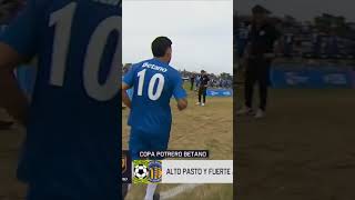 Tevez empuja a aguero [upl. by Amalbergas971]