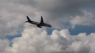 ♥️🎥✈️Aeromexico🇲🇽Boeing Dreamliner 7879😊avión en fase de aproximación y descenso☁️AICM♥️CDMX 2024 [upl. by Kerri63]