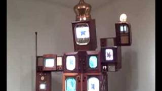 Nam June Paiks Robot Hamlet at the Chrysler Museum of Art [upl. by Dituri]