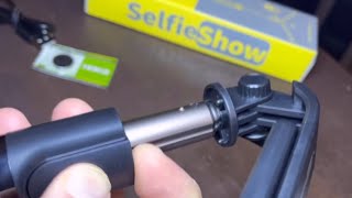 Selfieshow Selfie Stick Review [upl. by Aicelaf]