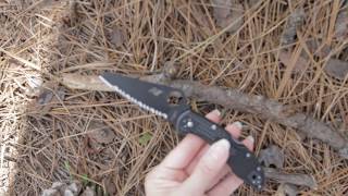 Spyderco Salt 2 Black Serrated Edge C88SBBK2  video demo [upl. by Ria]