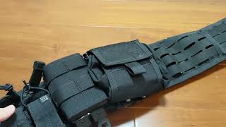 How to install cobra belt into HSGI Padded Belt Easily [upl. by Kinnon]