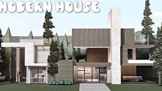 Bloxburg Modern Summer House  Roblox House Build [upl. by Tansey]