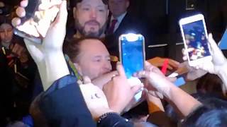 Thom Yorke saludando fans Santiago Chile 2018 Parte 1 [upl. by Tompkins]