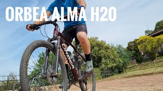 La Orbea Alma H20 2023  Mtb [upl. by Eelyab]