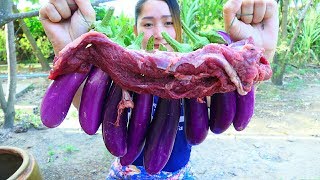 Yummy Egg Plant Cooking Beef  Egg Plant Stir Fried  Cooking With Sros [upl. by Llekcor]