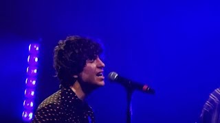 The Kooks  quotNaïvequot  live in Melbourne 2018 [upl. by Nasus942]