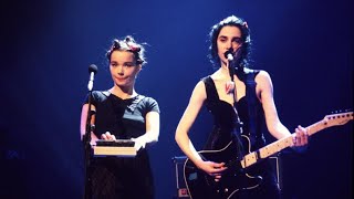 PJ Harvey amp Björk cover the Rolling Stones quotI Cant Get No Satisfactionquot at the BRIT Awards 1994 [upl. by Ahtebat44]