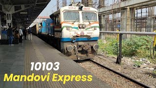 10103 Mandovi Express Arriving at Panvel Railway Station mandoviexpress kokanrailway [upl. by Hemingway]