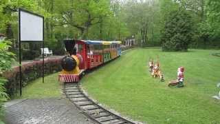 Eisenbahn fahrt mit Hund im Erlebnispark Schloss Thurn 2013 [upl. by Thia]