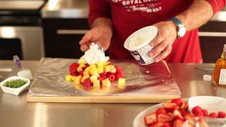 Recette  PAPILLOTES DE FRUITS au fromage COTTAGE [upl. by Llessur]