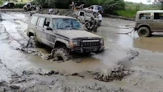 Jeep Cherokee XJ 40  Extreme Off Road  Jeep XJ 40 Offroad Compilation [upl. by Airlia588]