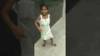 Oru vella vetti illadhavantrending dance song [upl. by Angy]