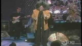 Patti LaBelle  Over The Rainbow  Apollo 1989 [upl. by Annahsed571]