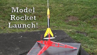 Wild Bill Flynns Estes Alpha III Model Rocket Launch Set Demonstration amp Review [upl. by Nedmac498]