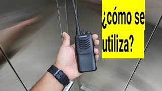 Como utilizar un walkie talkie [upl. by Dupre]