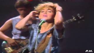 MECANO  quotHoy No Me Puedo Levantarquot 1981wmv [upl. by Hertzfeld721]