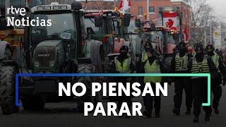 CANADÁ El quotCONVOY POR LA LIBERTADquot bloquea un PUENTE y pone a la POLICÍA al LÍMITE  RTVE Noticias [upl. by Alexei]