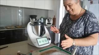 Making Easy Fondant in your Thermomix [upl. by Eahsal229]