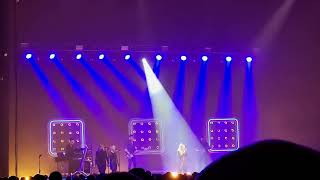 Beatrice Egli  LIVE  Volles Risiko Tour  Wetzlar  19042024 Teil 12 [upl. by Naedan105]