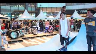 Performance on Boys Market 2016 at Gandaria City Mall  Parkour Freerun Indonesia [upl. by Hintze]