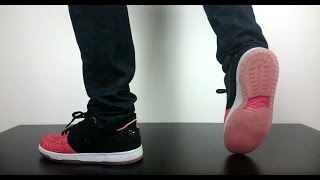 NIKE SB DUNK LOW PREMIUM FISH LADDER atomic pink black white 313170 603 [upl. by Ree]