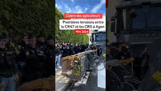 tensions entre forces de l’ordre et agriculteurs français [upl. by Ermeena]