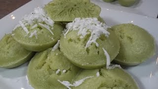 Steamed Pandan Rice Cake RecipeNoum Ma Kow Slek Touy  Dessert [upl. by Lamphere]