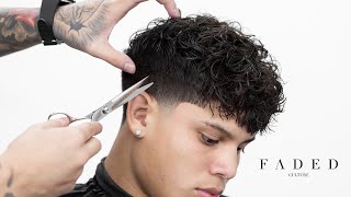 💈 BEST TAPER FADE WITH CURLY HAIR BARBER TUTORIAL [upl. by Zysk]