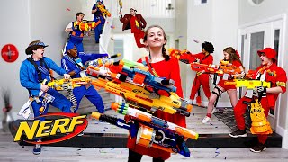 RETO a mi FAMILIA a una BATALLA de NERF4PLUSONE [upl. by Aicil]